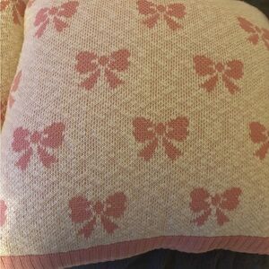 Pink Bow Patterned Pillow